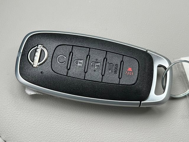 New 2026 Nissan Pathfinder SL image 30