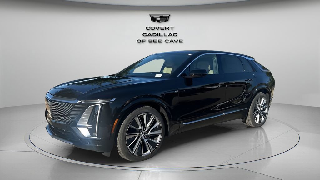 New 2026 Cadillac Lyriq Signature Luxury image 3