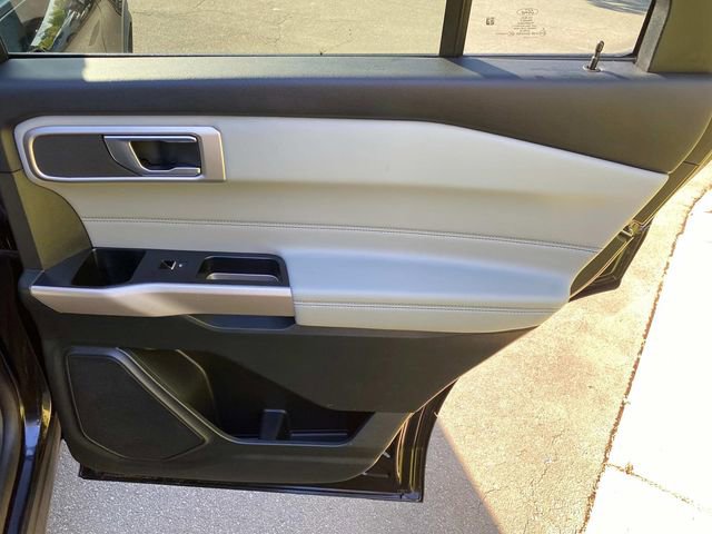 Used 2023 Ford Explorer XLT w/ Equipment Group 202A image 35