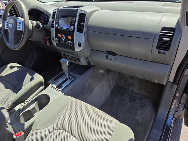 Used 2016 Nissan Frontier SV w/ SV Value Truck Package AWD/4WD image 17