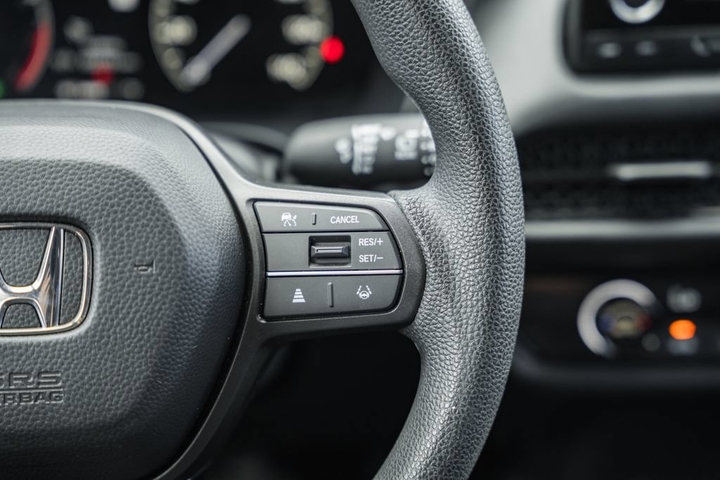 Used 2024 Honda HR-V LX image 25