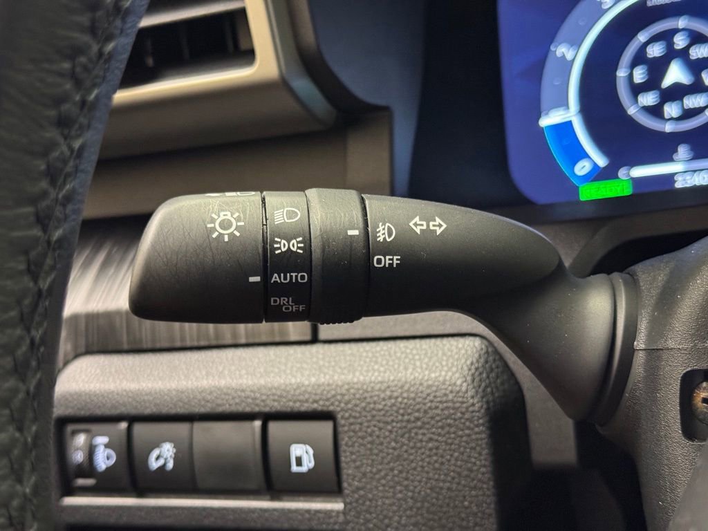Used 2025 Toyota 4Runner Platinum AWD/4WD image 22