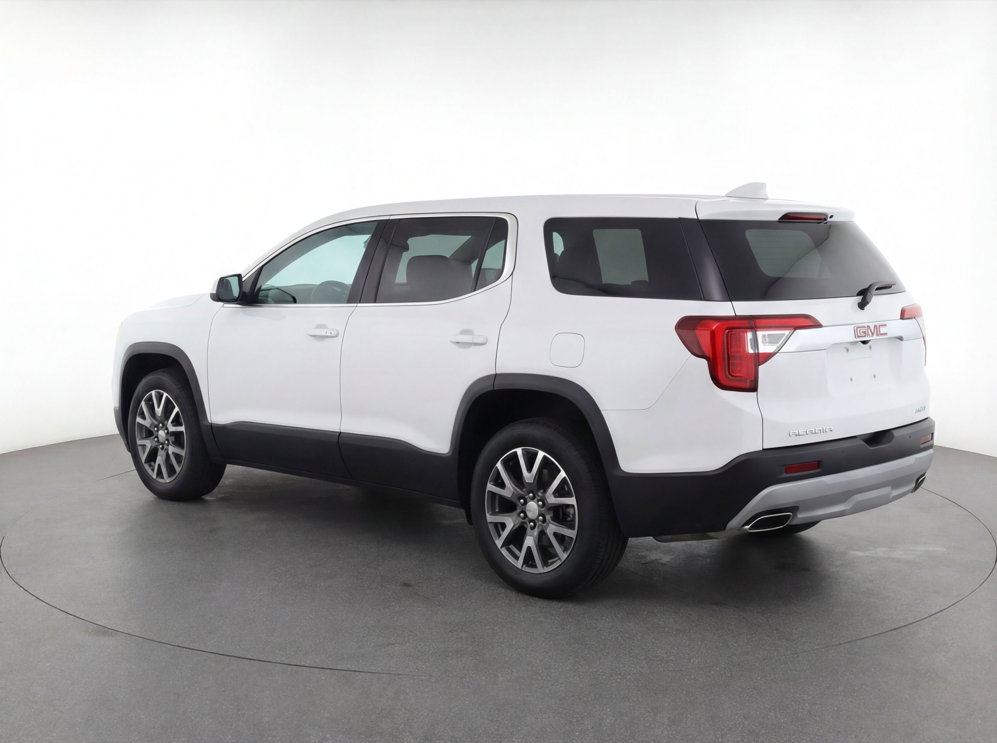 Used 2023 GMC Acadia SLT image 6