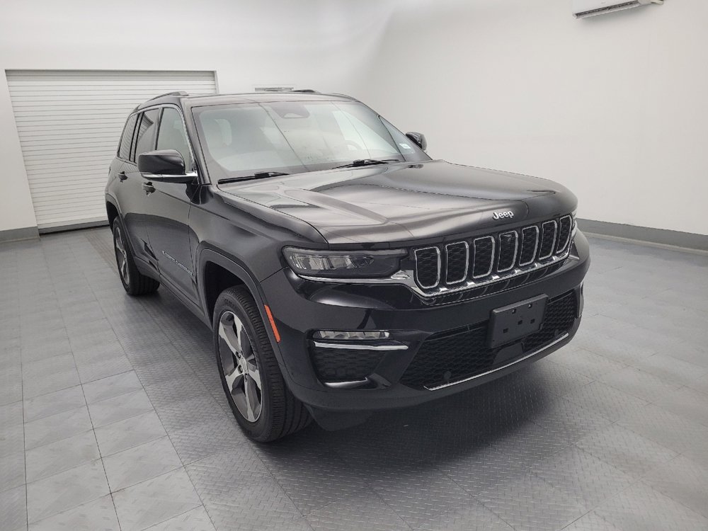 Used 2024 Jeep Grand Cherokee Limited 4xe w/ Luxury Tech Group II AWD/4WD image 13