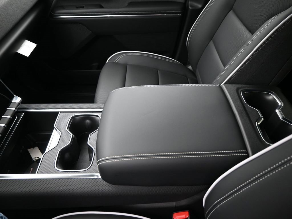 New 2026 GMC Sierra EV Elevation image 19