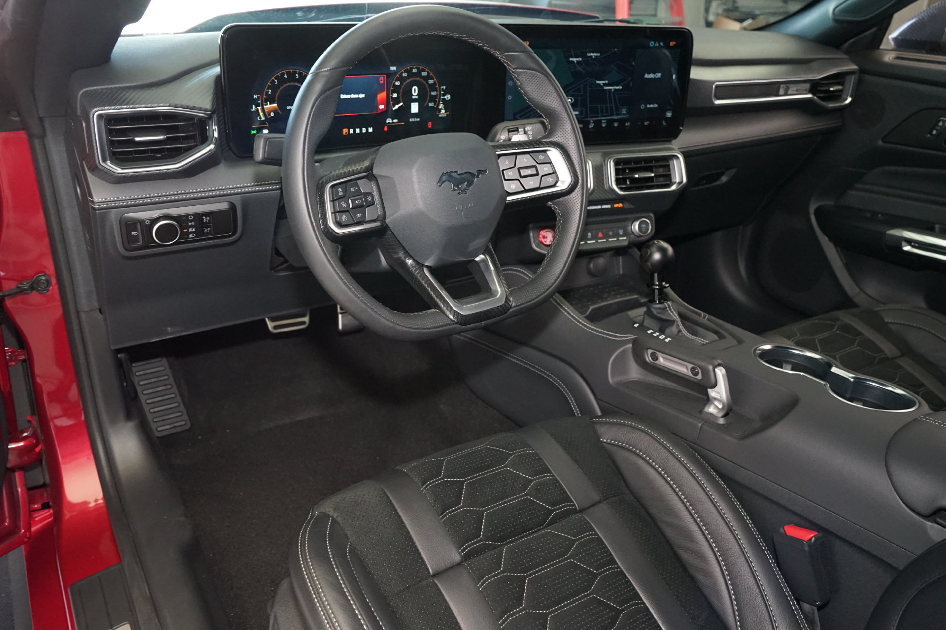 Used 2024 Ford Mustang GT Premium w/ GT Performance Package RWD image 17