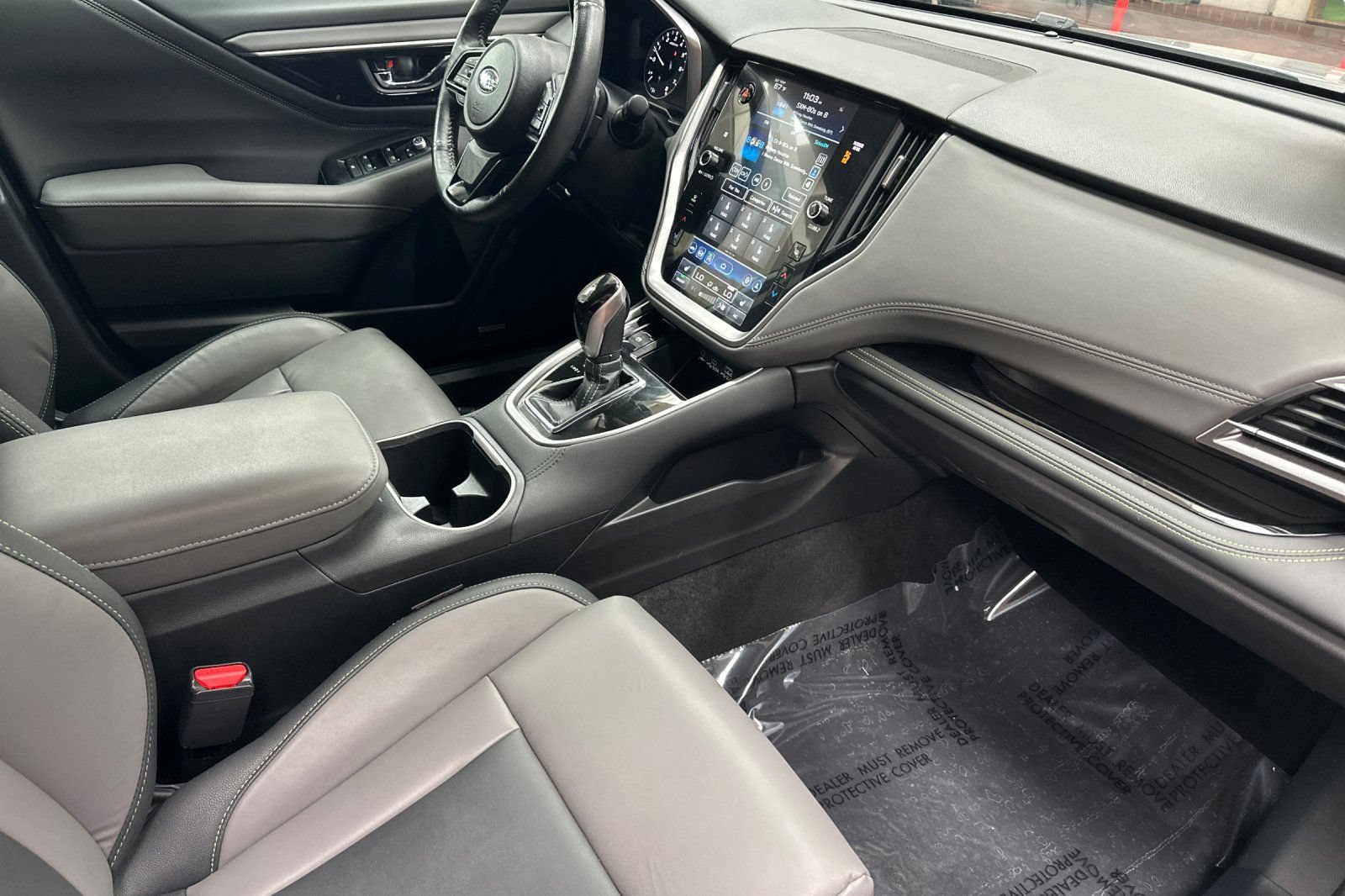 Used 2025 Subaru Outback Onyx Edition AWD/4WD image 21