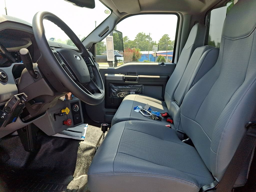 New 2027 Ford F750 2WD Regular Cab Super Duty image 10