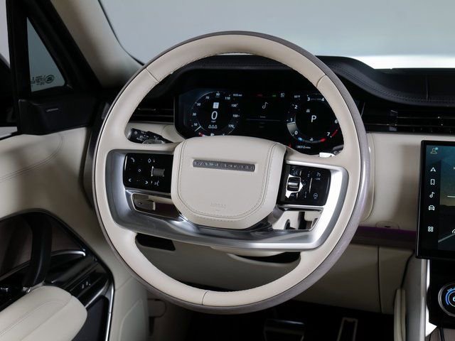 Used 2023 Land Rover Range Rover SE AWD/4WD image 12