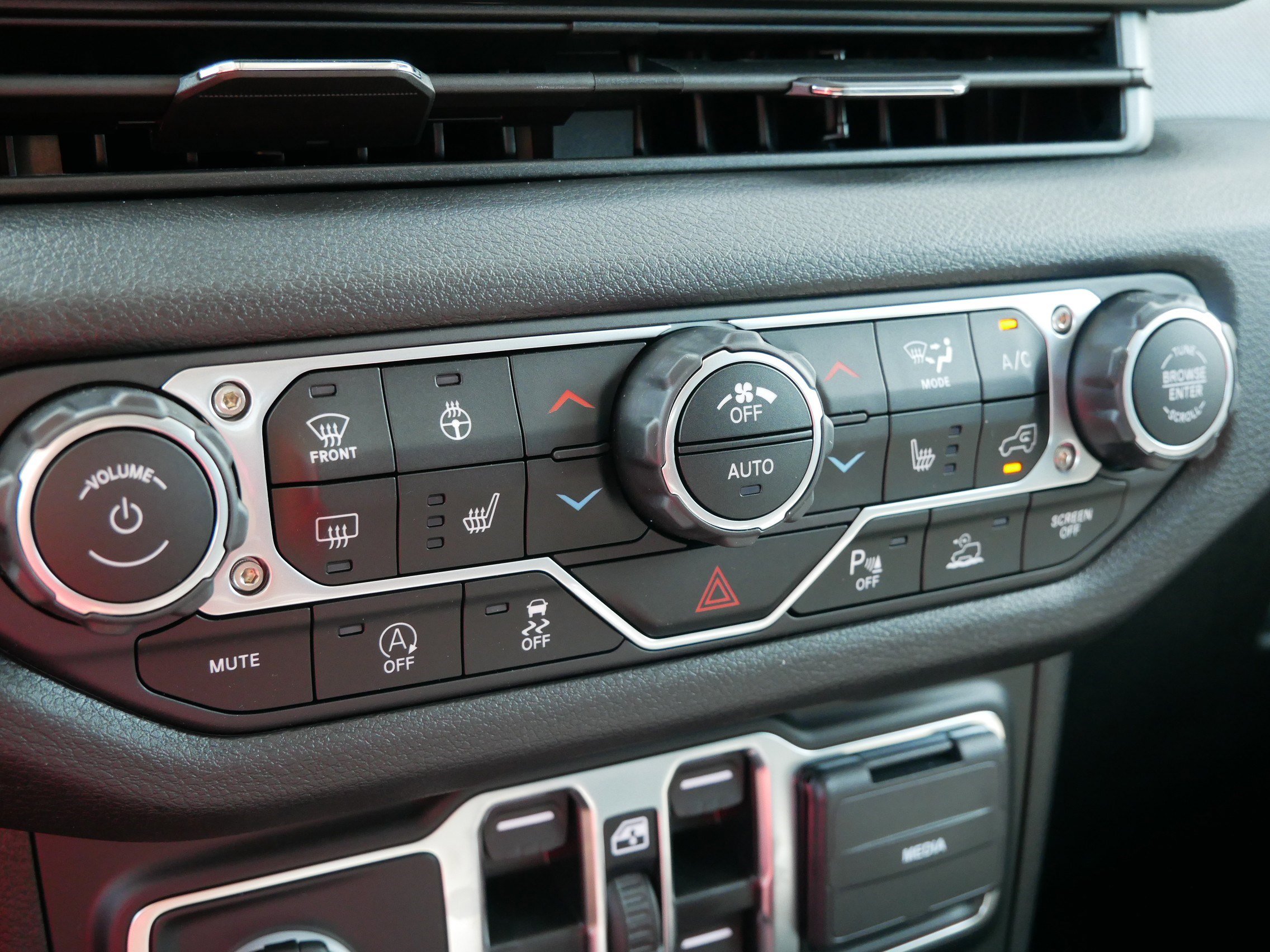 New 2025 Jeep Wrangler Sport S image 14