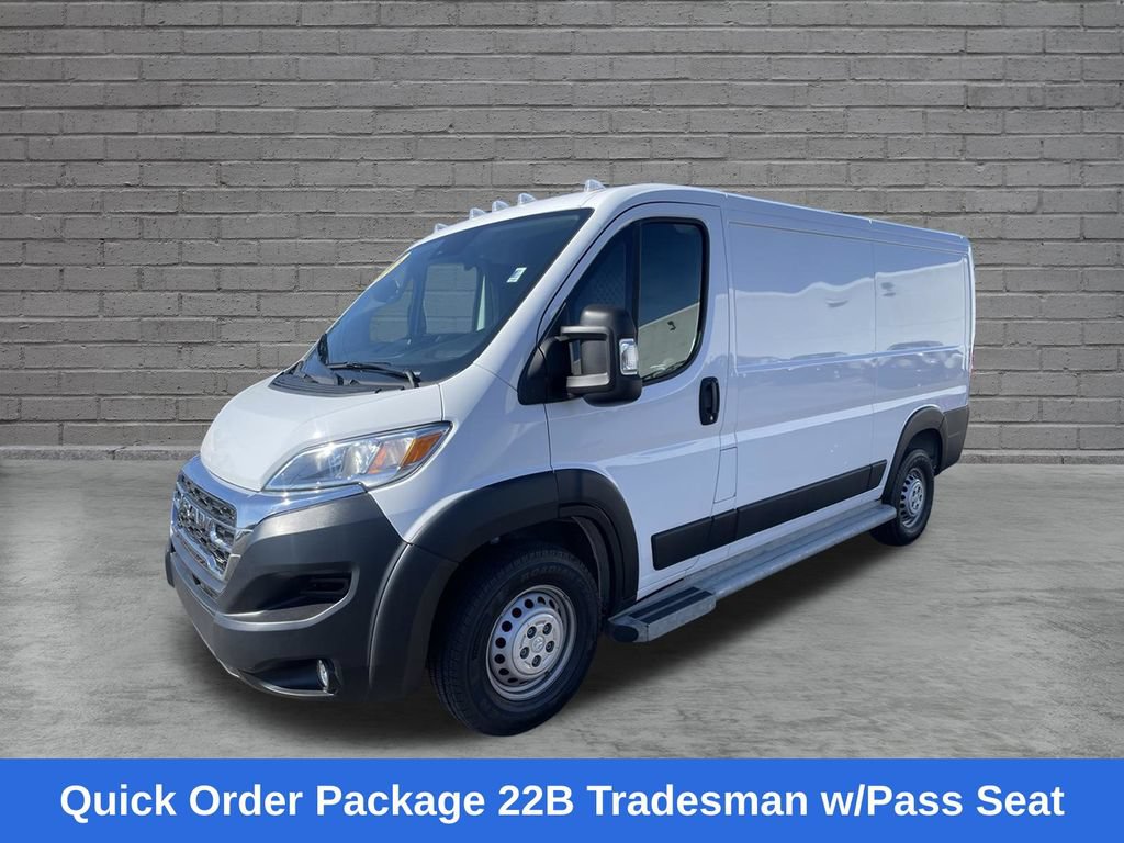 Used 2025 RAM ProMaster 2500 w/ U-Haul Equipment Group FWD image 4