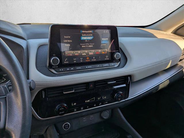 Used 2021 Nissan Rogue SV image 12