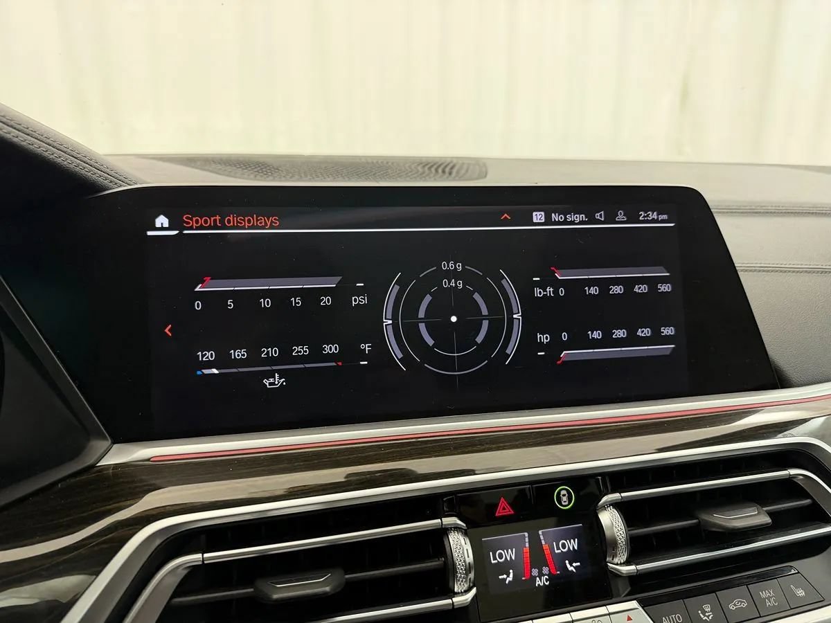 Used 2020 BMW X5 M50i AWD/4WD image 28
