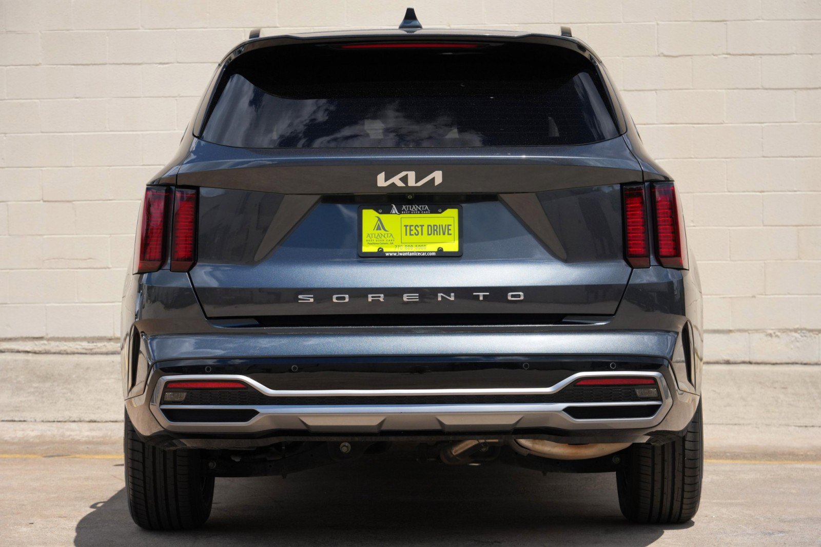 Used 2022 Kia Sorento S w/ Panoramic Sunroof Package FWD image 10