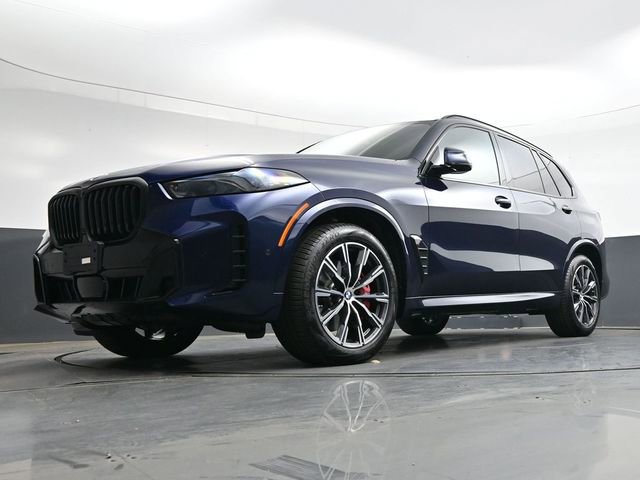 Used 2026 BMW X5 xDrive40i w/ M Sport Package image 35