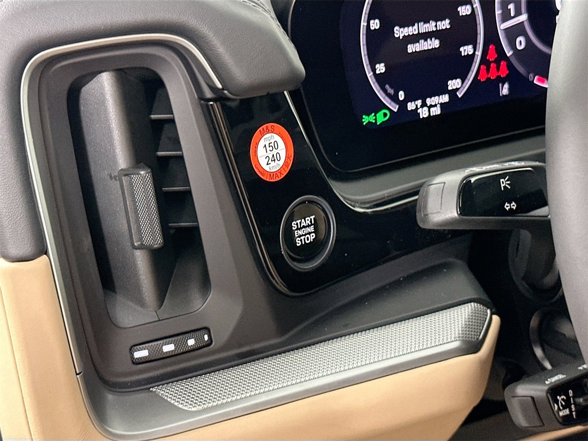 New 2026 Porsche Cayenne S image 34