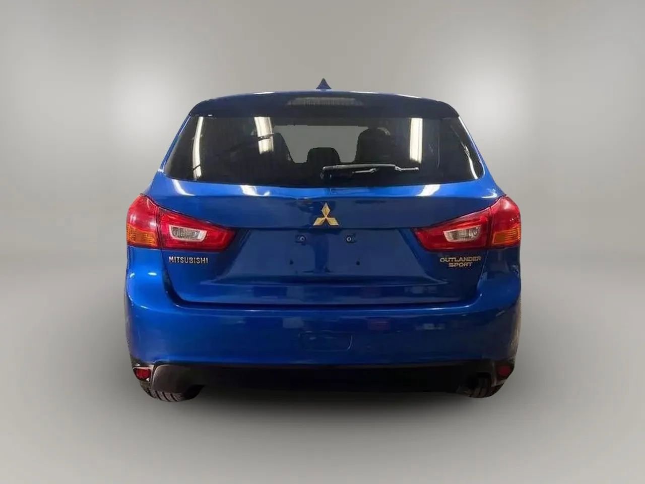 Used 2017 Mitsubishi Outlander Sport LE image 4