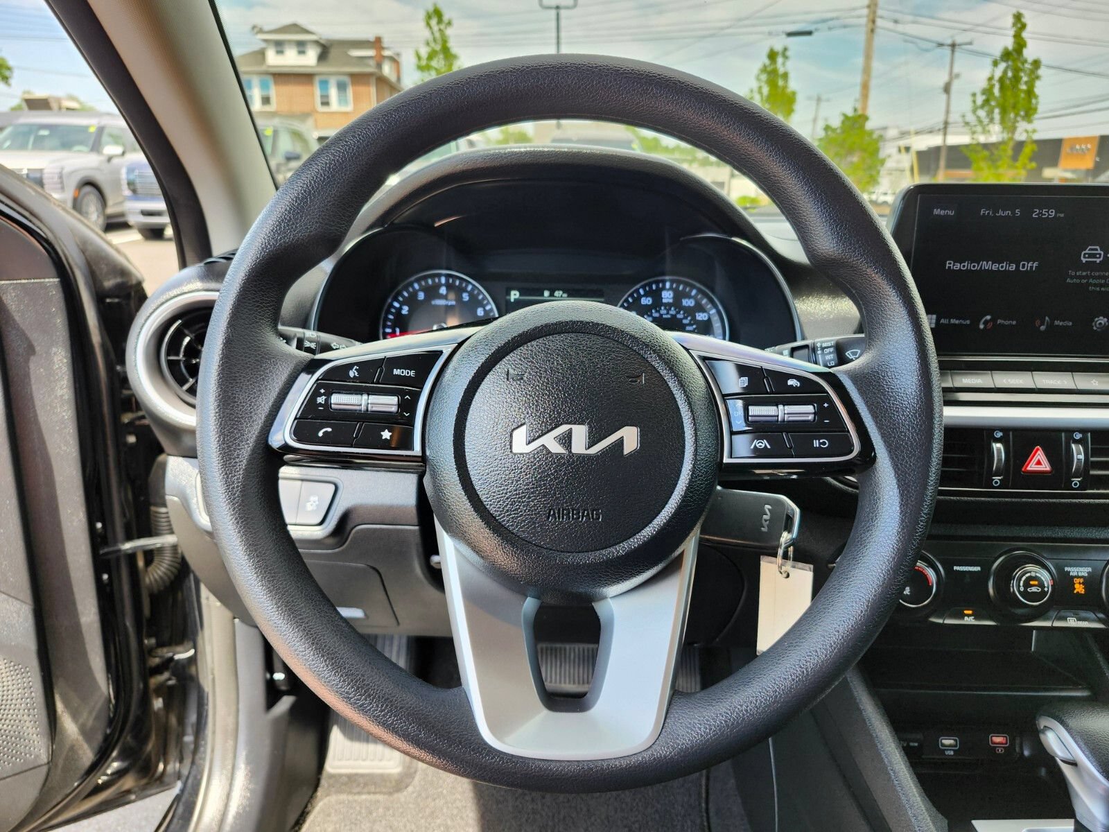 Used 2024 Kia Forte LXS FWD image 24