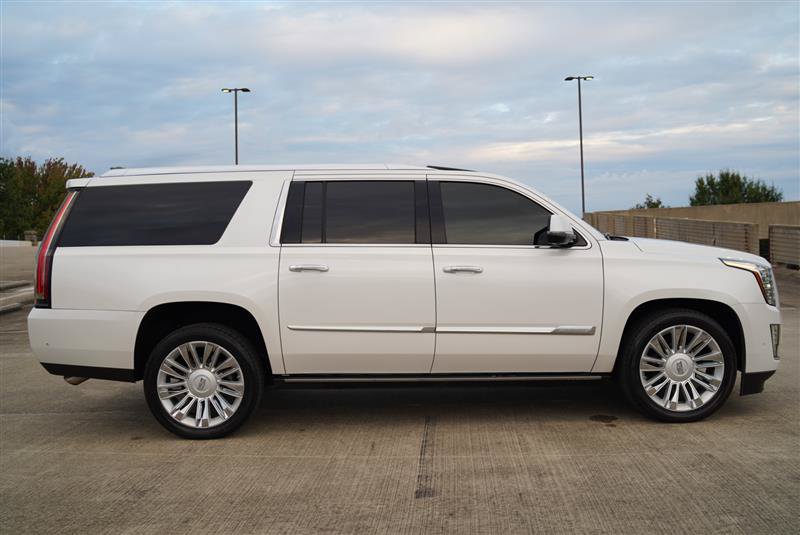 Used 2018 Cadillac Escalade ESV Platinum AWD/4WD image 6