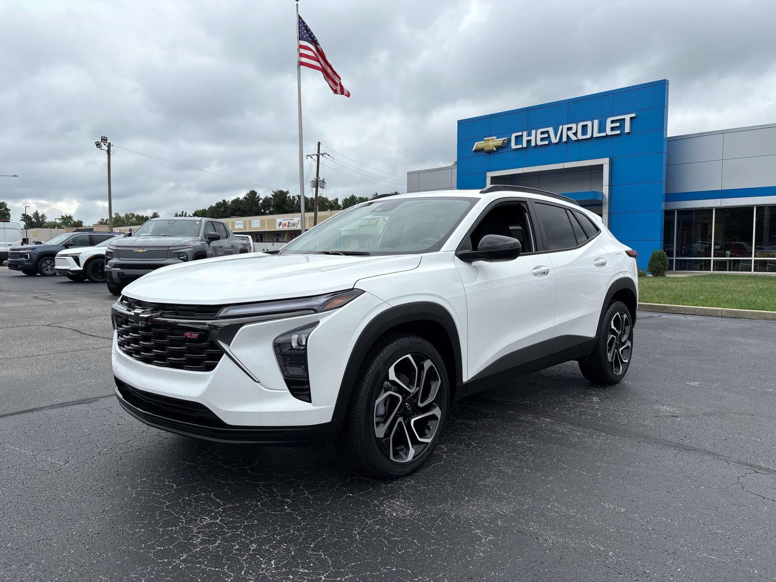 New 2025 Chevrolet Trax RS w/ Sunroof Package