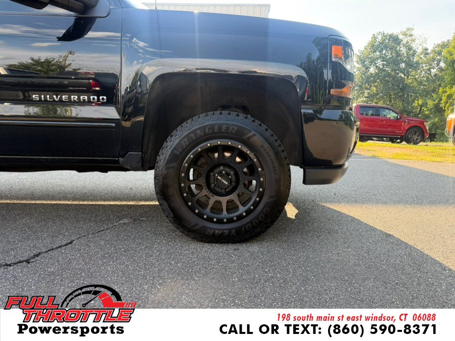 Used 2019 Chevrolet Silverado 1500 LT w/ All Star Edition AWD/4WD image 27