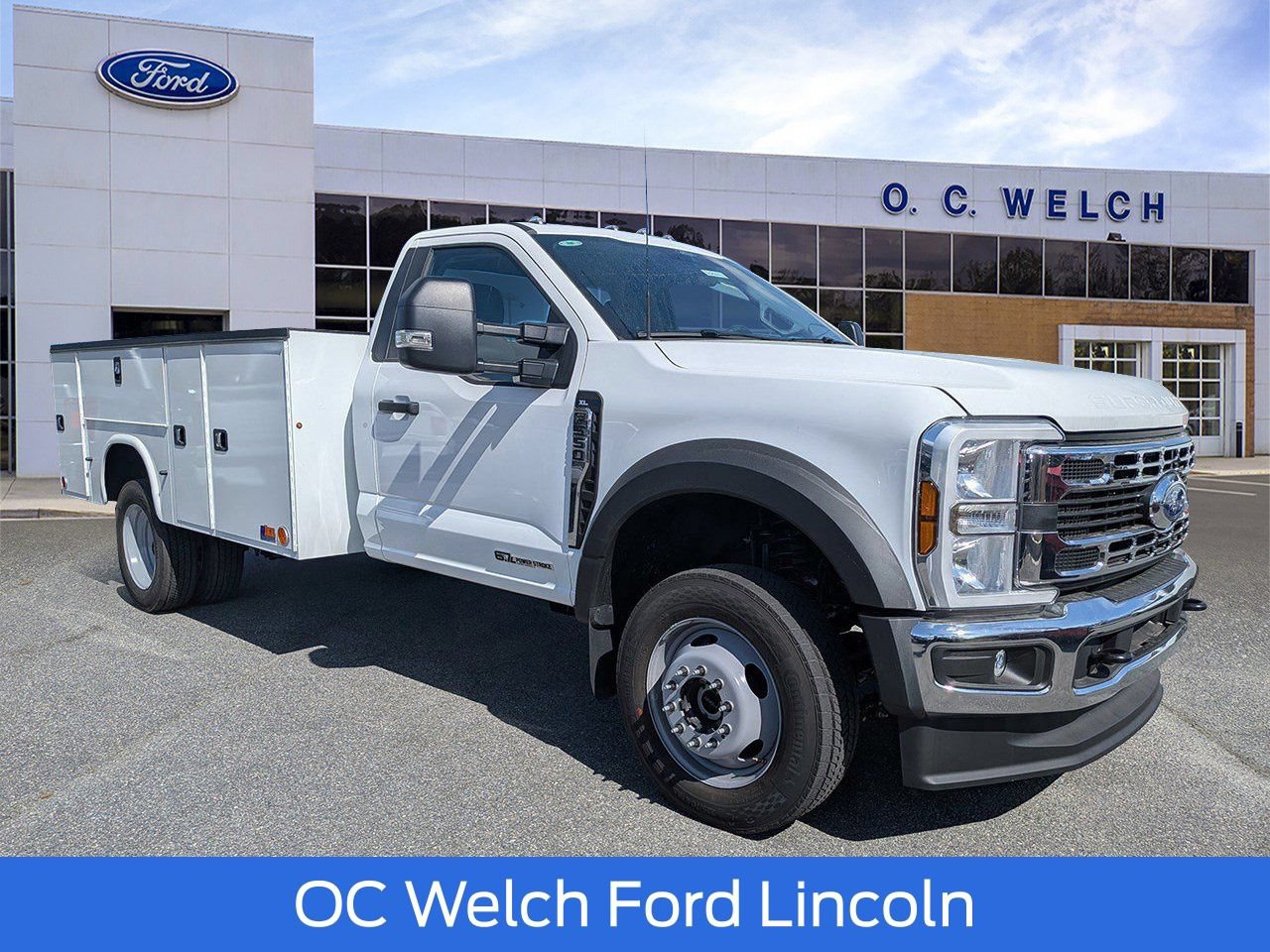 New 2026 Ford F550 4x4 Regular Cab Super Duty w/ XL Chrome Package