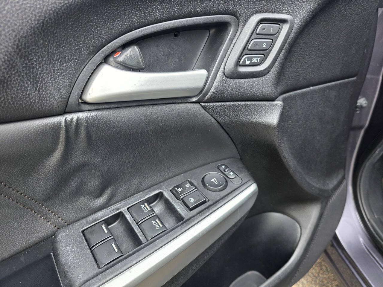 Used 2015 Honda Crosstour EX-L image 9