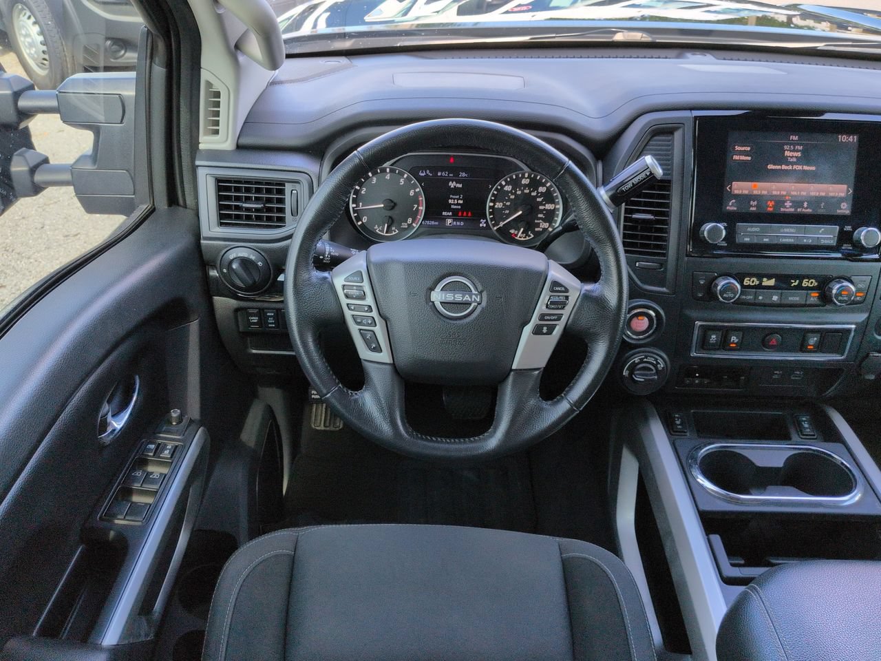 Used 2023 Nissan Titan SV w/ SV Convenience Package AWD/4WD image 16