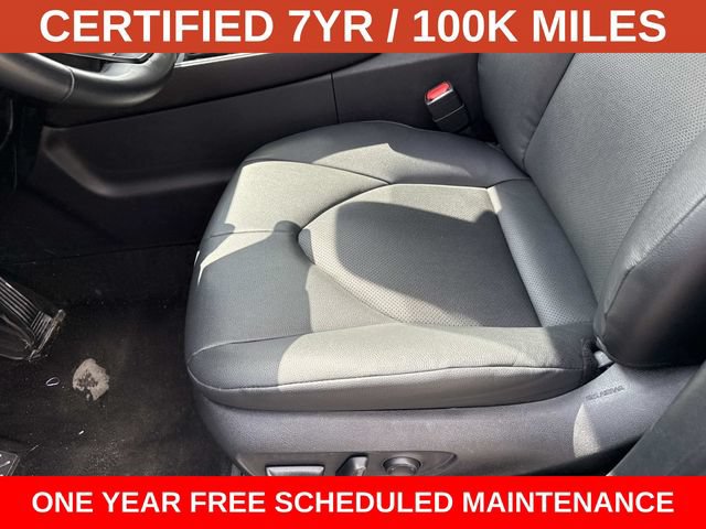 Used 2025 Toyota Grand Highlander AWD image 12