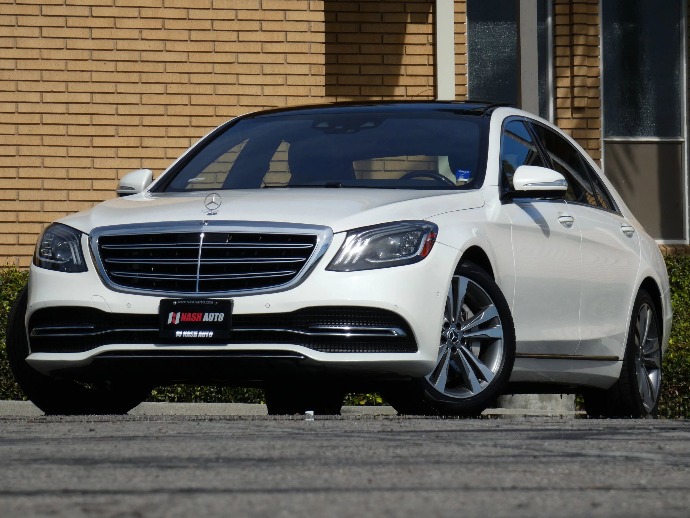 Used 2019 Mercedes-Benz S 450 Sedan image 2