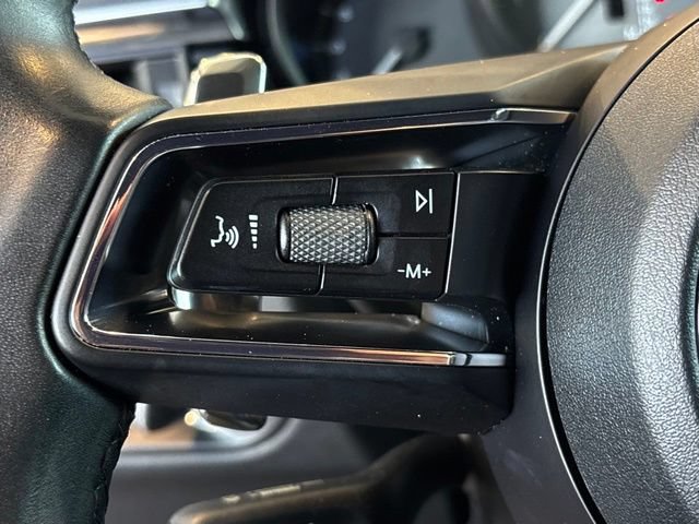 Used 2022 Porsche Macan S AWD/4WD image 25