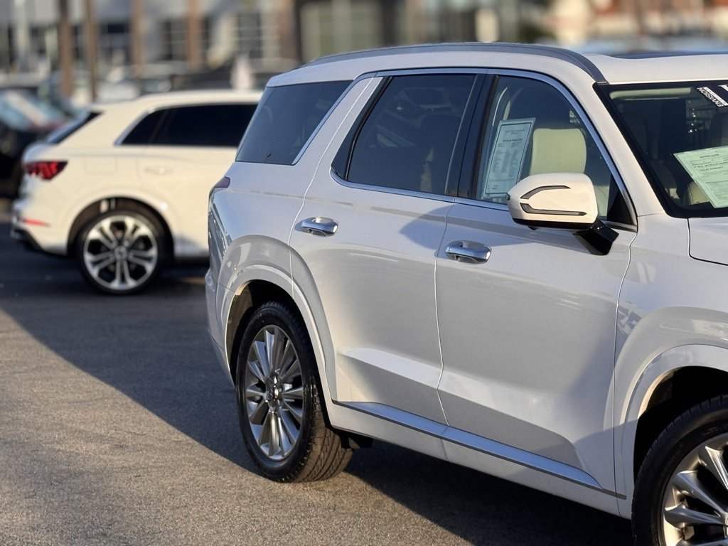 Used 2020 Hyundai Palisade Limited image 5