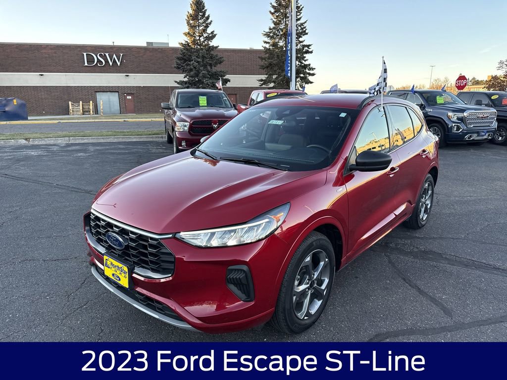 Used 2023 Ford Escape ST-Line w/ Tech Pack #1 image 3