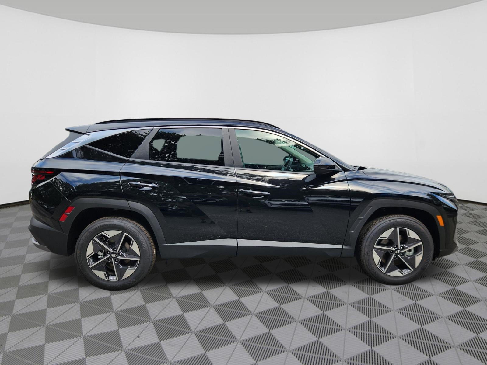 Certified 2026 Hyundai Tucson SEL Plus AWD/4WD image 6