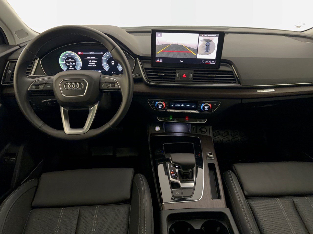 Certified 2024 Audi Q5 e Premium Plus w/ Premium Plus Package AWD/4WD image 17