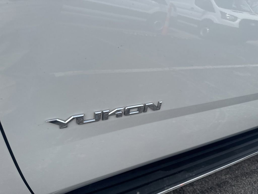 Used 2018 GMC Yukon SLT w/ Open Road Package AWD/4WD image 47