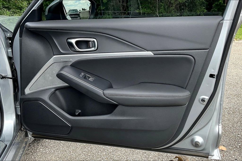 New 2025 Acura Integra A-Spec FWD image 17