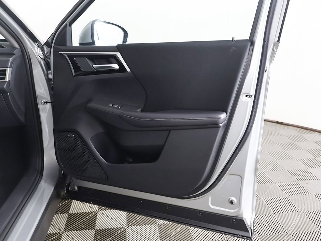 New 2026 Mitsubishi Outlander ES FWD image 21