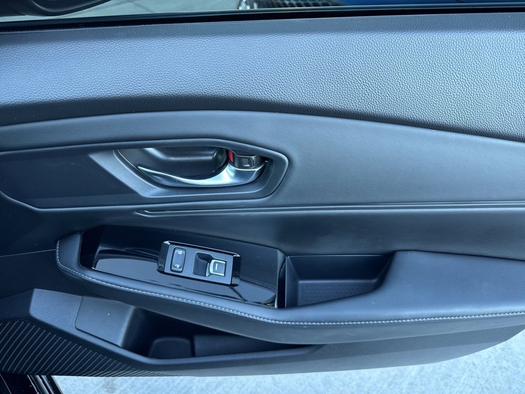 Used 2024 Honda Accord Touring image 21