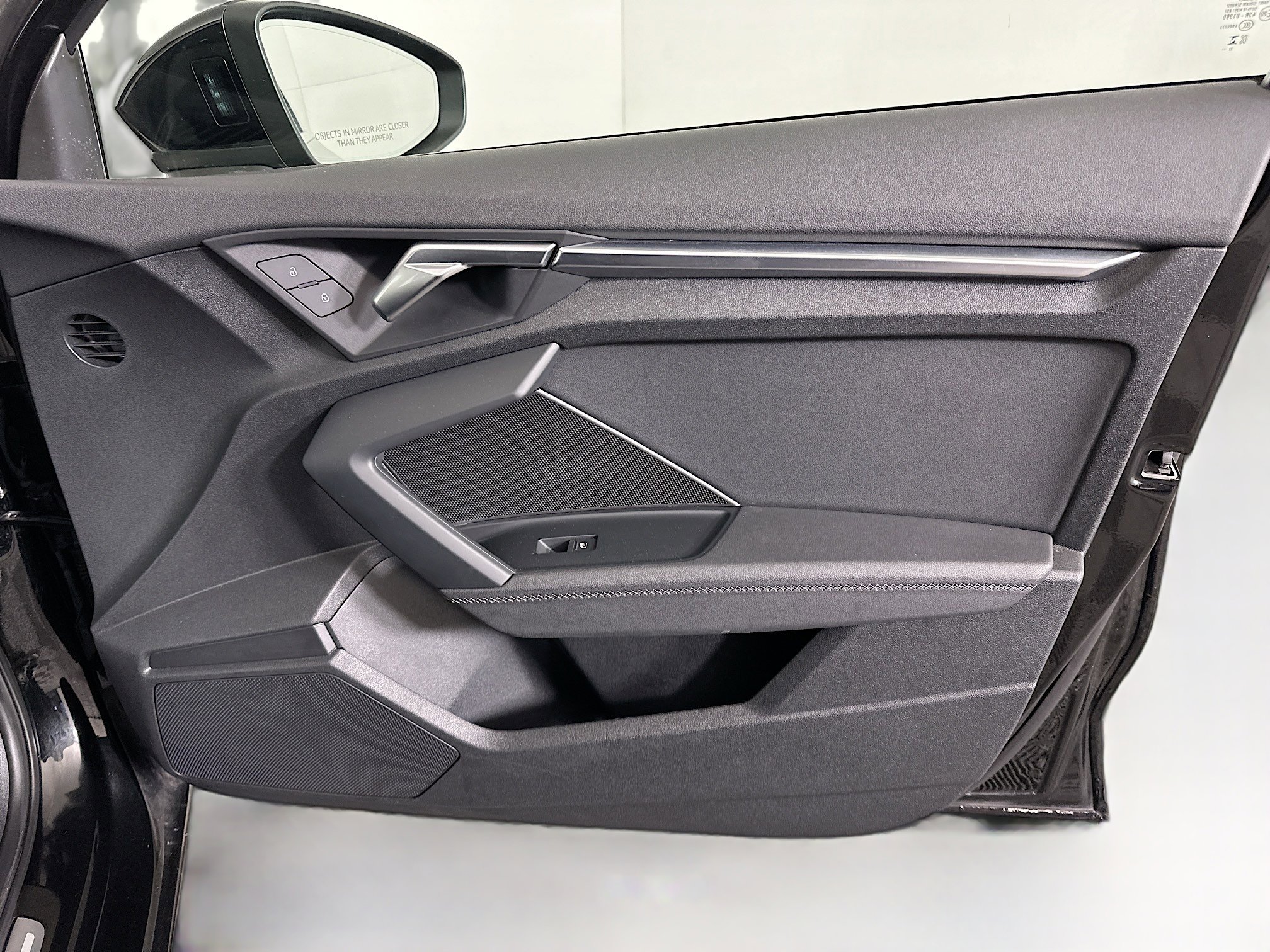 Used 2024 Audi A3 2.0T Premium image 32