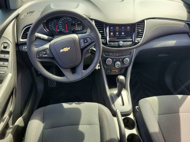 Used 2020 Chevrolet Trax LS w/ Tint and Cruise Package FWD image 11