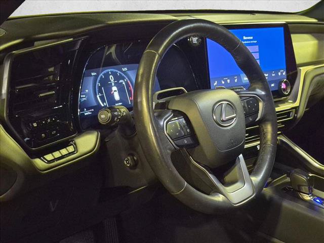 Used 2024 Lexus TX 350 FWD w/ Technology Package image 3