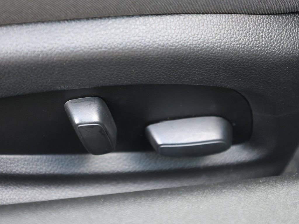 Used 2024 Chevrolet Camaro LT w/ RS Package image 20