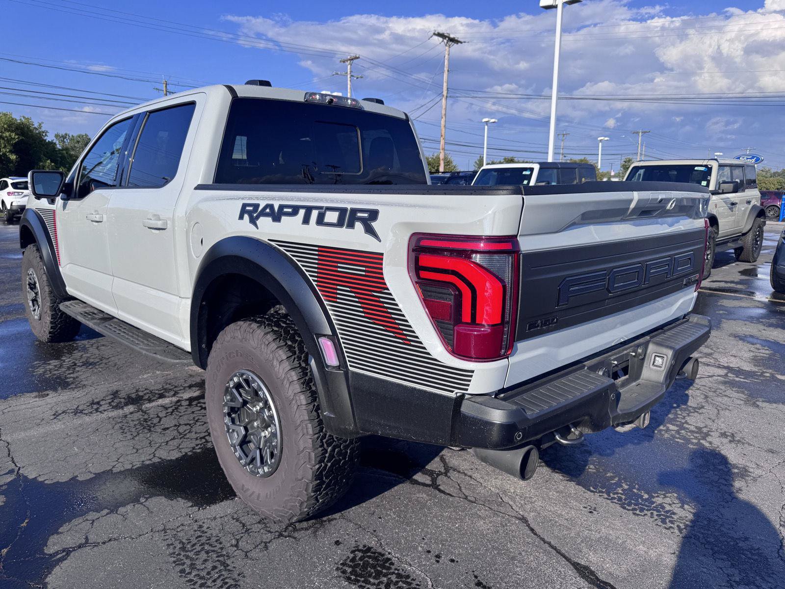 Used 2024 Ford F150 Raptor w/ Equipment Group 803A Raptor R AWD/4WD image 6