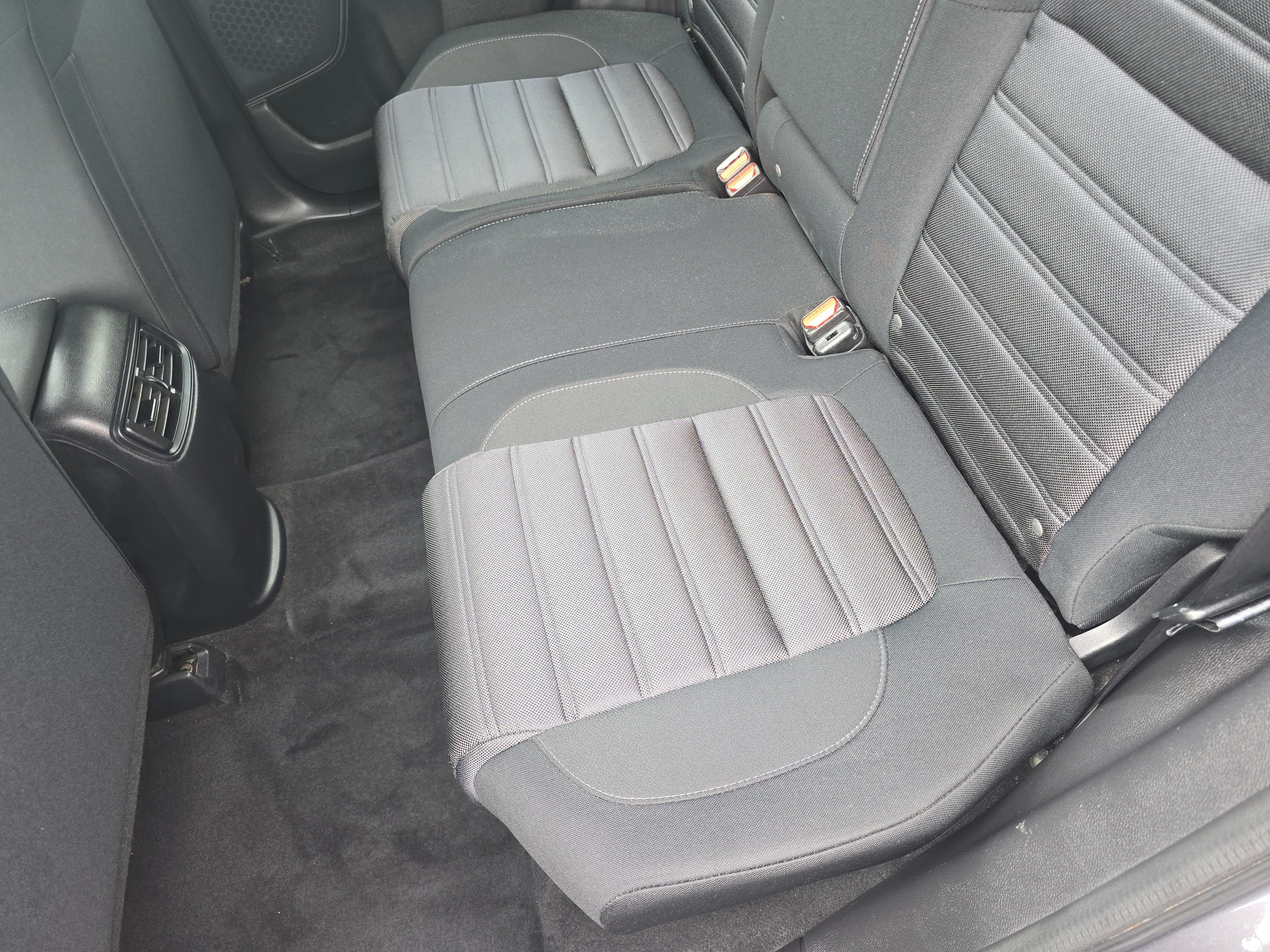 Used 2019 Honda CR-V LX image 12