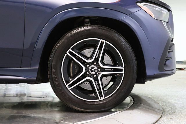 Used 2024 Mercedes-Benz GLE 450 4MATIC w/ AMG Line Exterior image 14
