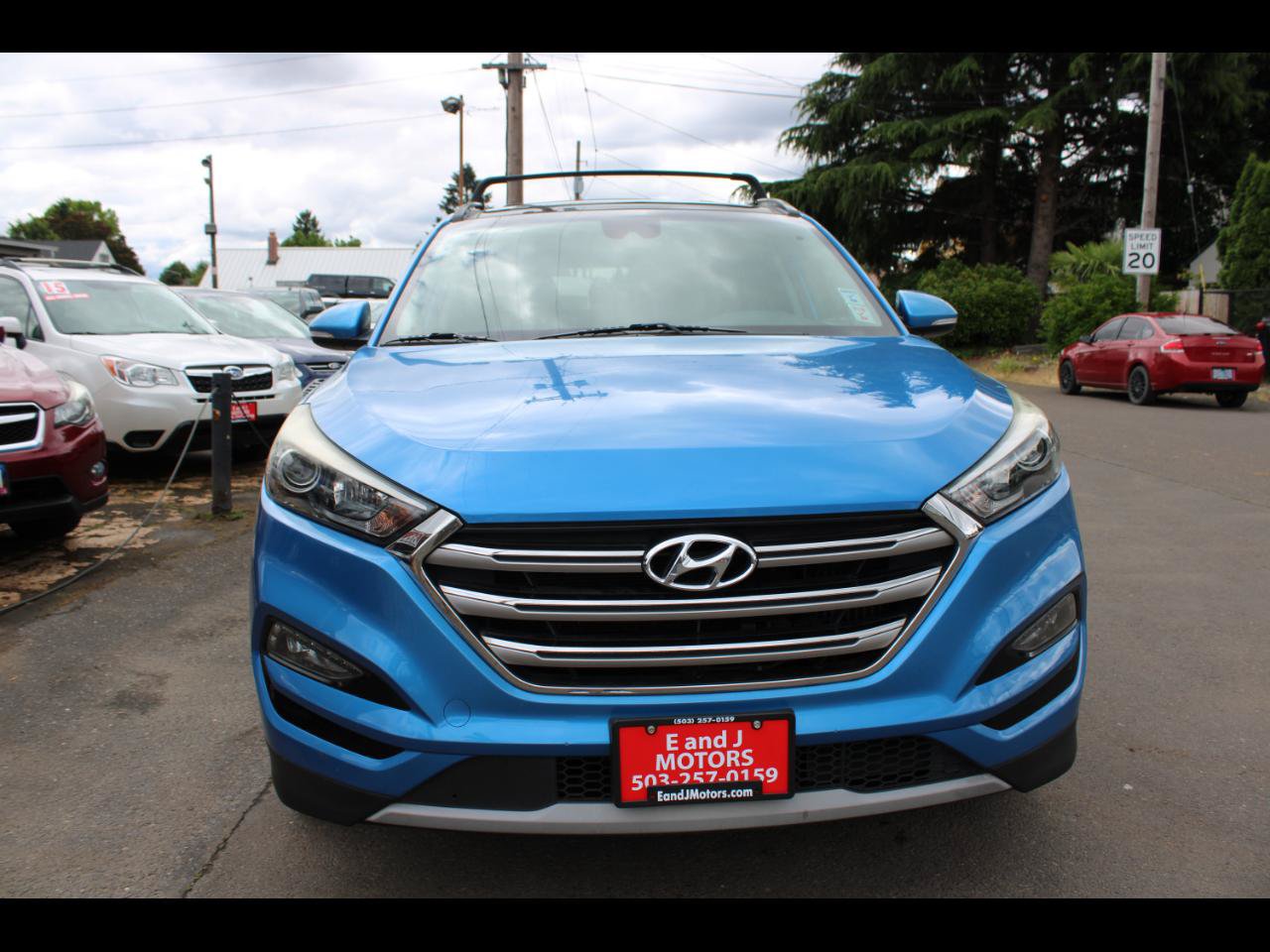 Used 2017 Hyundai Tucson Limited w/ Limited Ultimate Package 03 AWD/4WD image 2