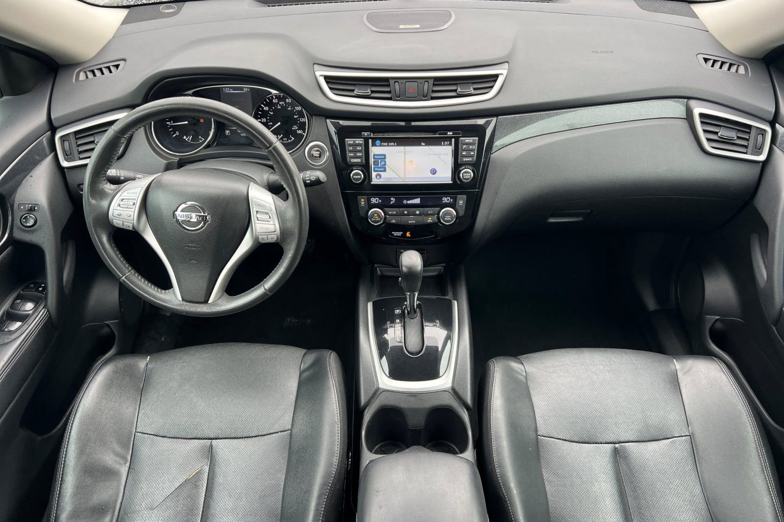 Used 2016 Nissan Rogue SL image 10