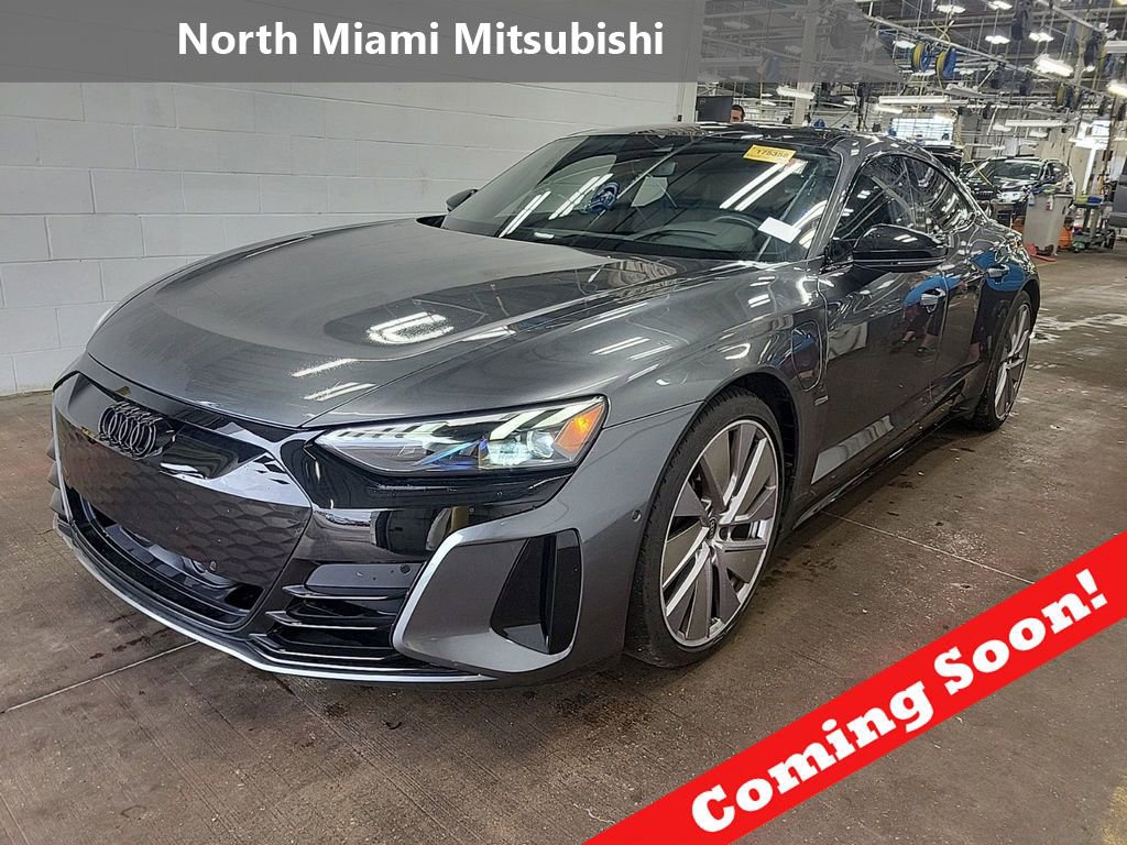 Used 2022 Audi e-tron GT Prestige w/ Prestige Package image 1