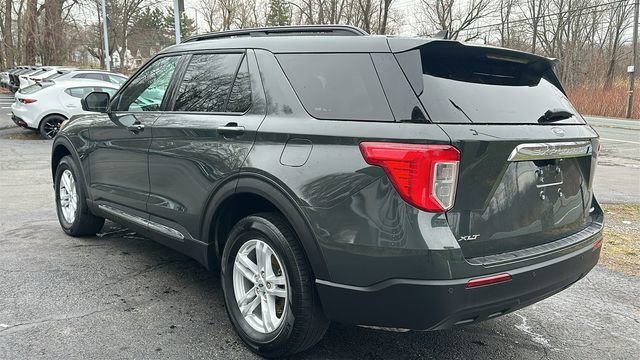 Used 2023 Ford Explorer XLT AWD/4WD image 8